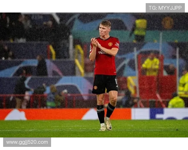 马竞搁置大马丁交易,曼联签门神悬念系于奥纳纳去留(1) 马竞搁置大马丁交易,曼联签门神悬念系于奥纳纳去留(1)